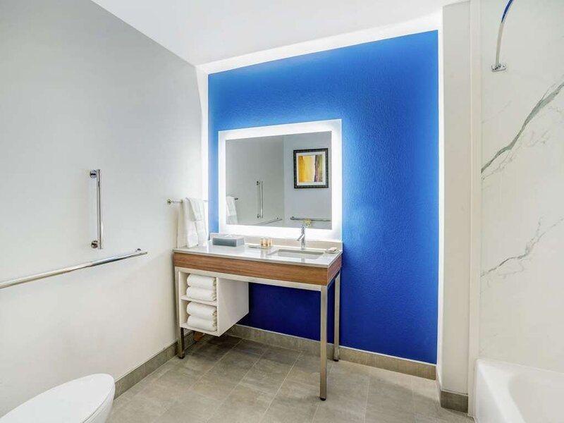 Palacio Royale Inn Signature Katy Exterior photo